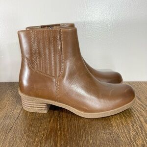 New Dansko Daisie Waterproof Leather Ankle Boot Women’s Size 6.5-7 Tan
